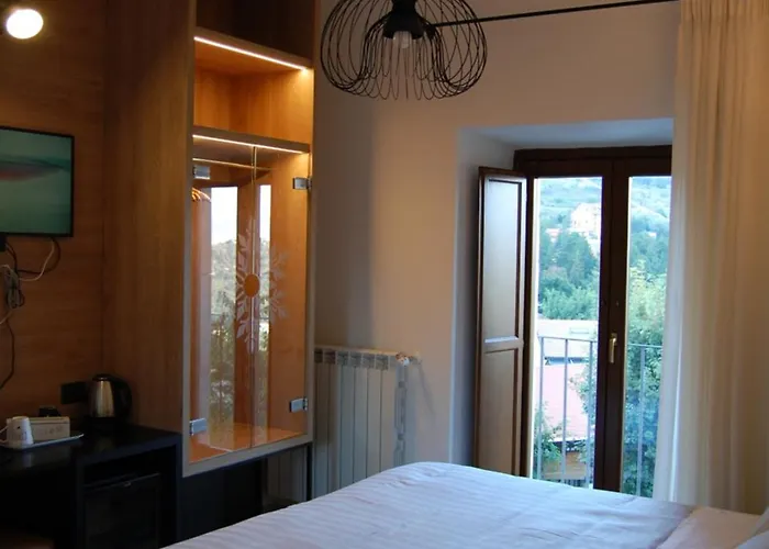 Mirandolina 3* Рокка-ди-Камбио